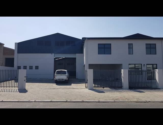 1,166M² FACTORY TO LET IN SAXENBURG PARK 2